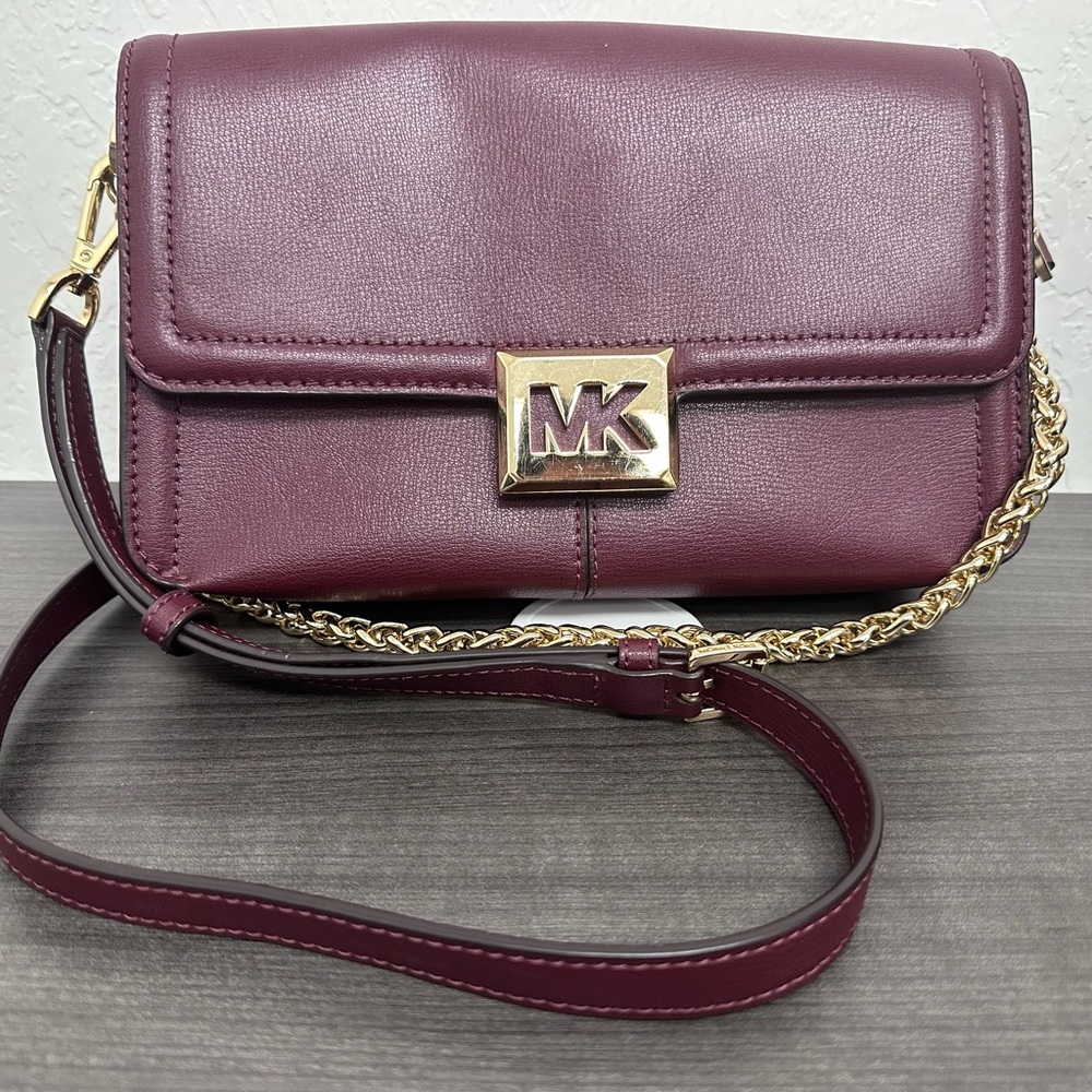 Michael Kors Sonia medium leather shoulder bag